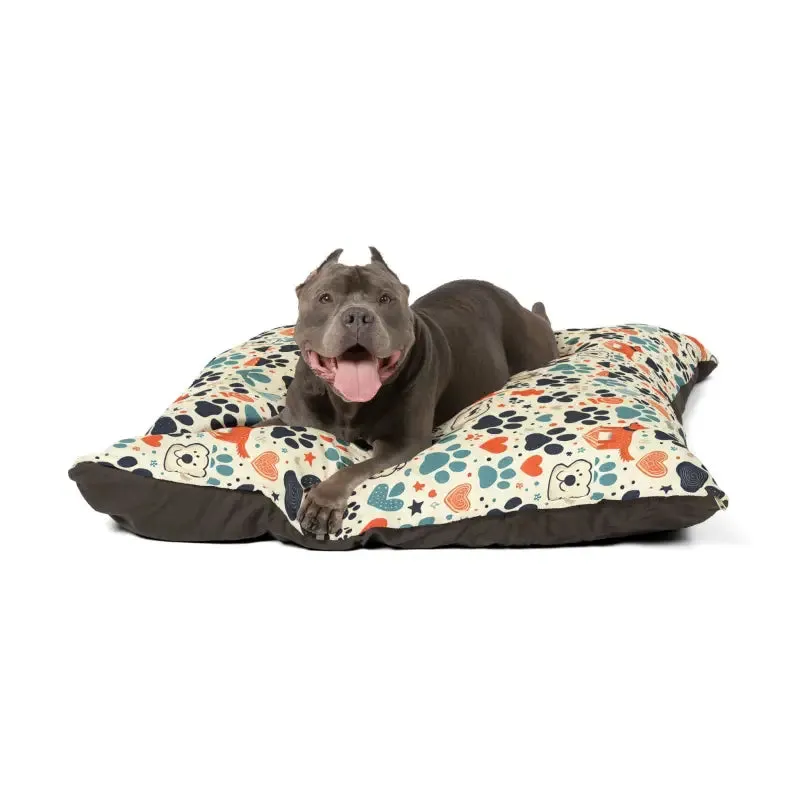Furry Friend Pet Bed with Cotton Polyester Print