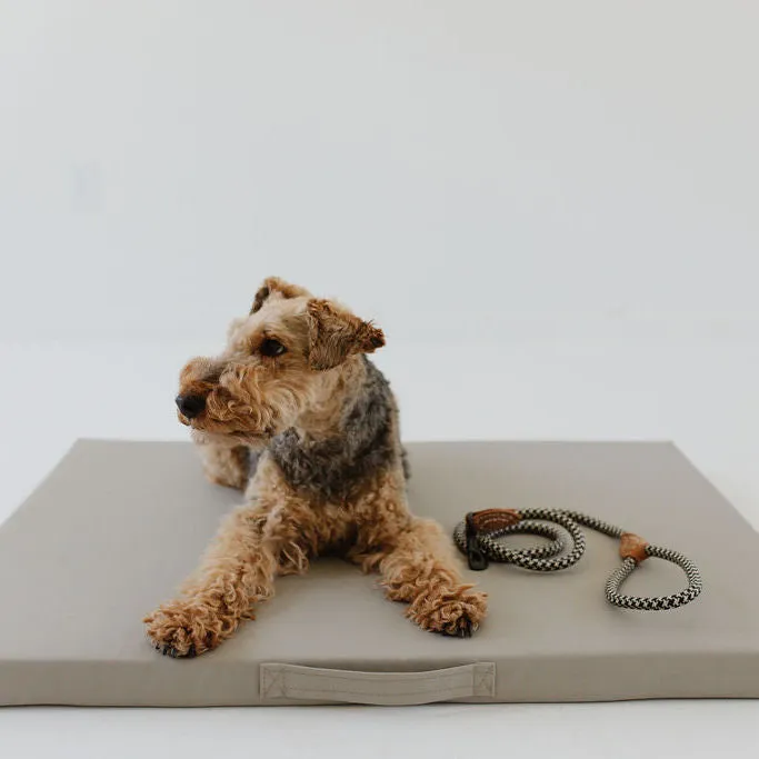 Pebble | Dog Bed
